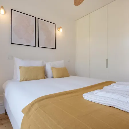 Cedofeita Balcony W Ac Downtown Appartement
